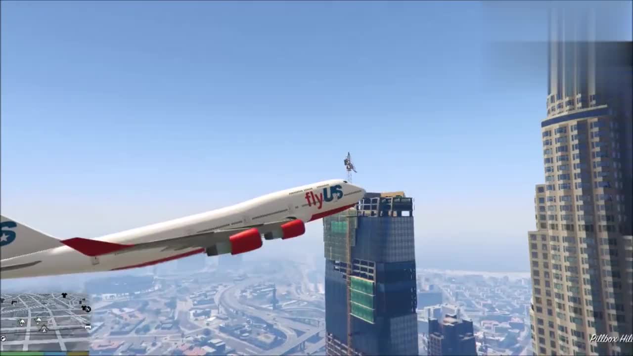 飞机驾驶模拟飞机撞上大楼真恐怖