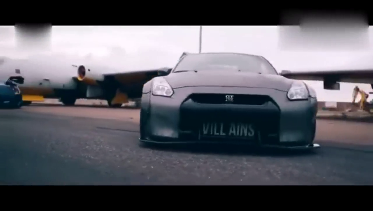 身价加起来过亿的跑车拍大片，这阵容哪个剧组敢来叫板