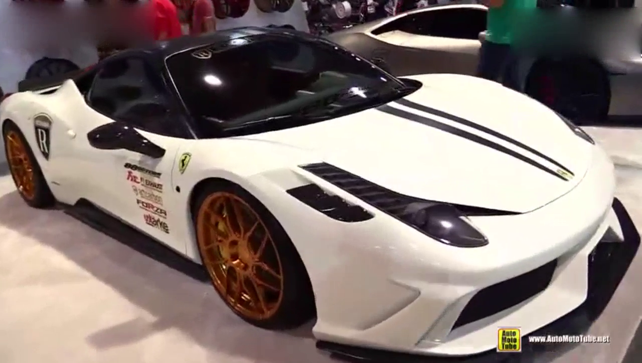 史上最成功的量产跑车！法拉利 458 Italia