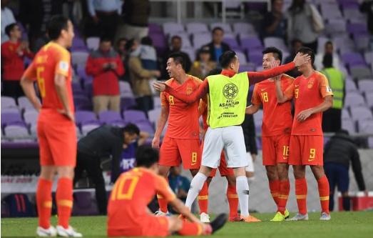 泰国公布中国杯名单:泰国梅西领衔 亚洲杯破国