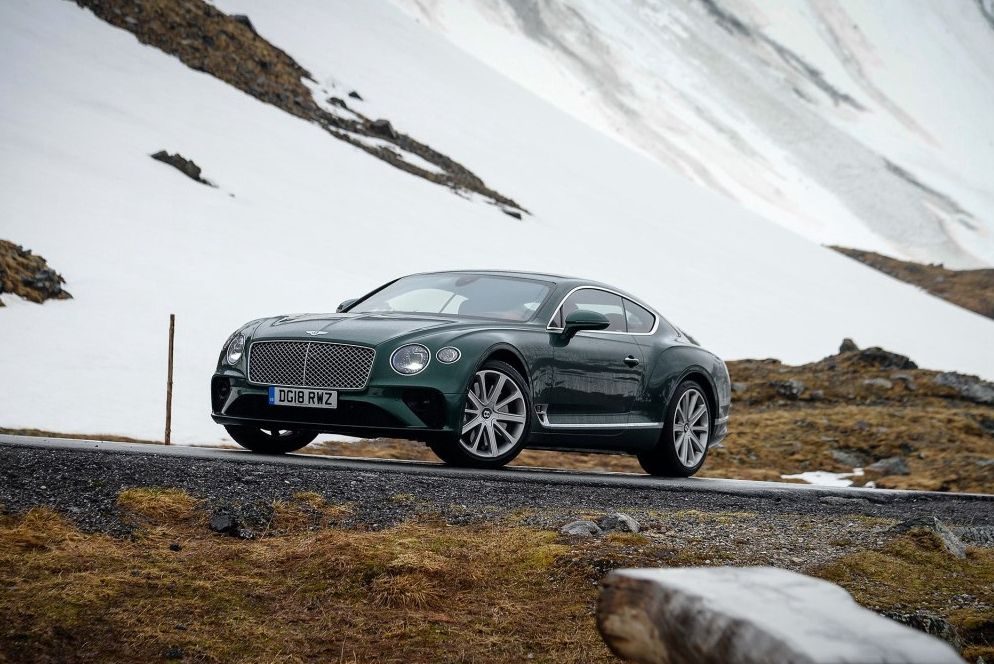 宾利欧陆沉稳内敛型豪华，注入运动风尚，诚意满满的首选座驾！