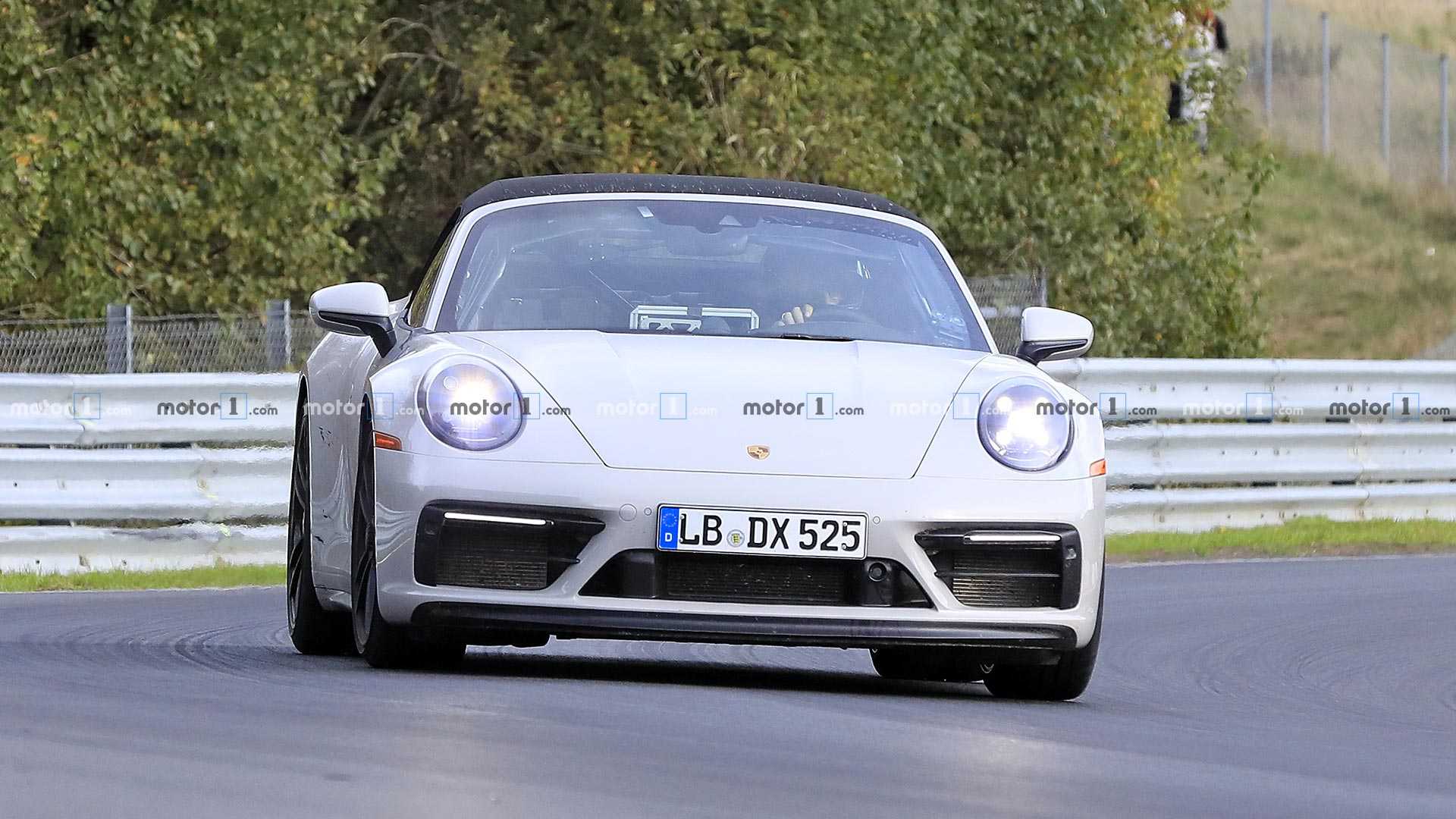 全新一代保时捷911 GTS Cabriolet Spied谍照曝光
