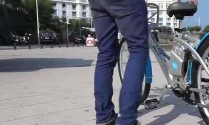 电动车的替代品终于来了，无需加油充电，老百姓们都乐了