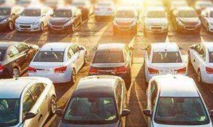 为何二手车市场基本都是没开多久的新车？车商的回答一针见血！