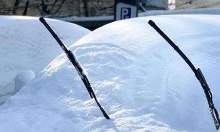 冬天开车要注意，这3个操作做不好，车子寿命会缩短