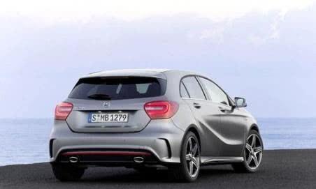 这三款车才是真正的性能小钢炮，百公里加速仅需4.2秒