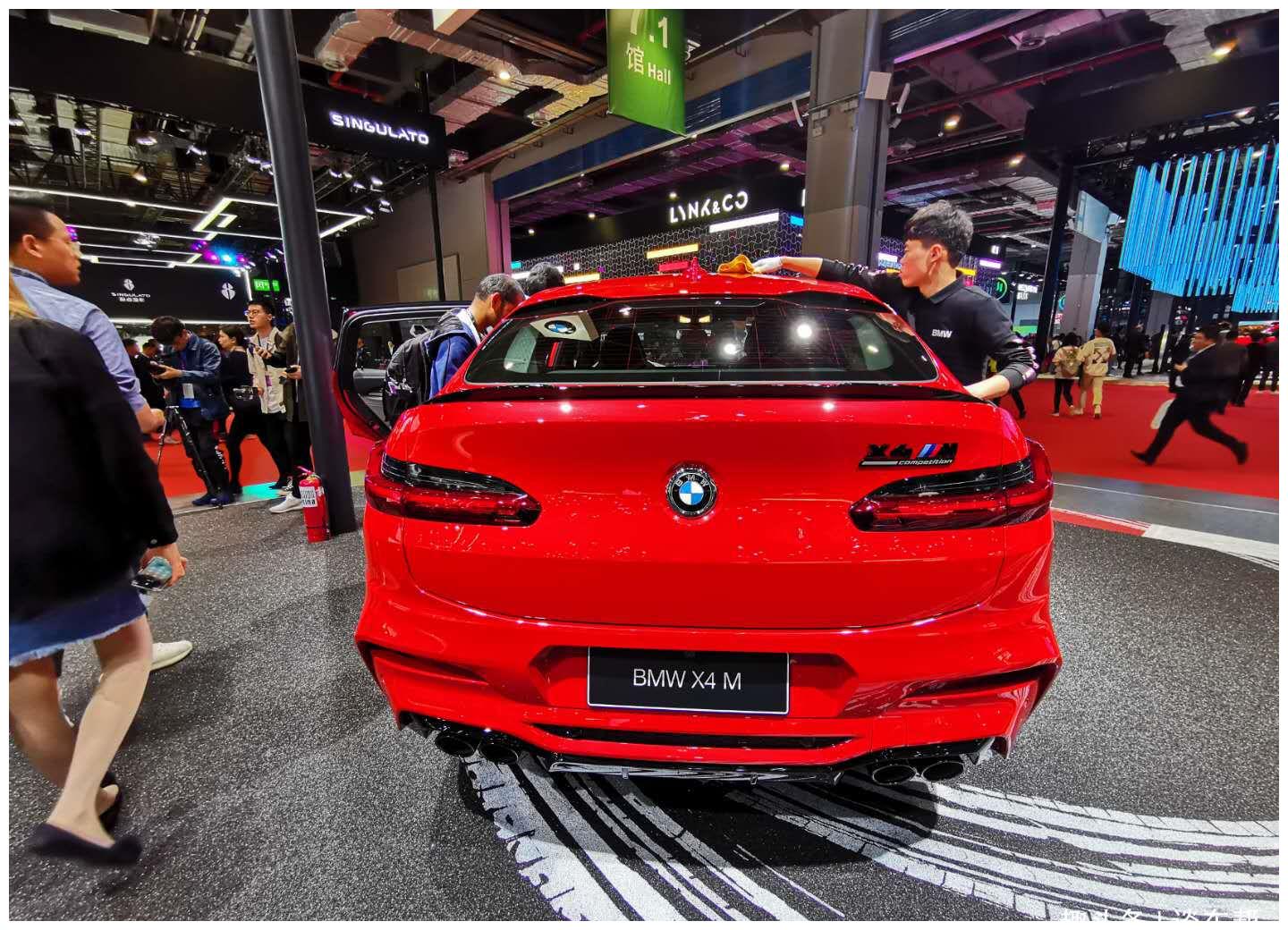 【2019上海车展】用实力说话 BMW X4 M上海车展全球