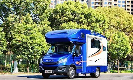 「新车下线」实拍详解——顺旅依维柯C型单拓展房车