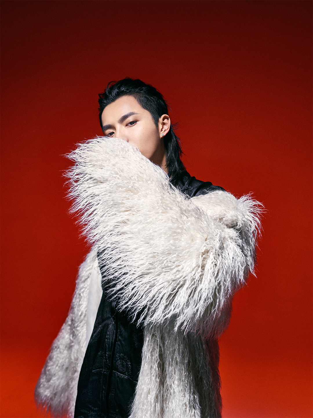 “天·地·东·西·ALIVE TOUR”：见证面面俱到的凡式美学