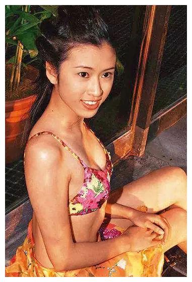 她来自广州！曾是TVB邻家妹妹，无奈转行做骨妹