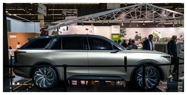 全新红旗E115实拍,定位全尺寸旗舰级SUV,对标宝马X7/奥迪Q8
