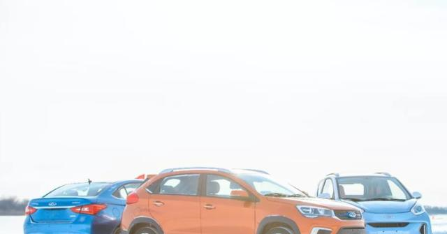 北京一场暴雪，撕开新能源遮羞布，车主欲哭无泪：连高速都没上