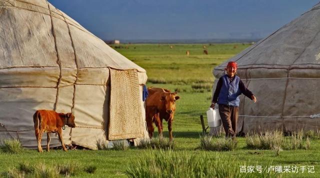 中国代工厂一件羊绒衫几百,阿玛尼贴上标为什么就能卖3000