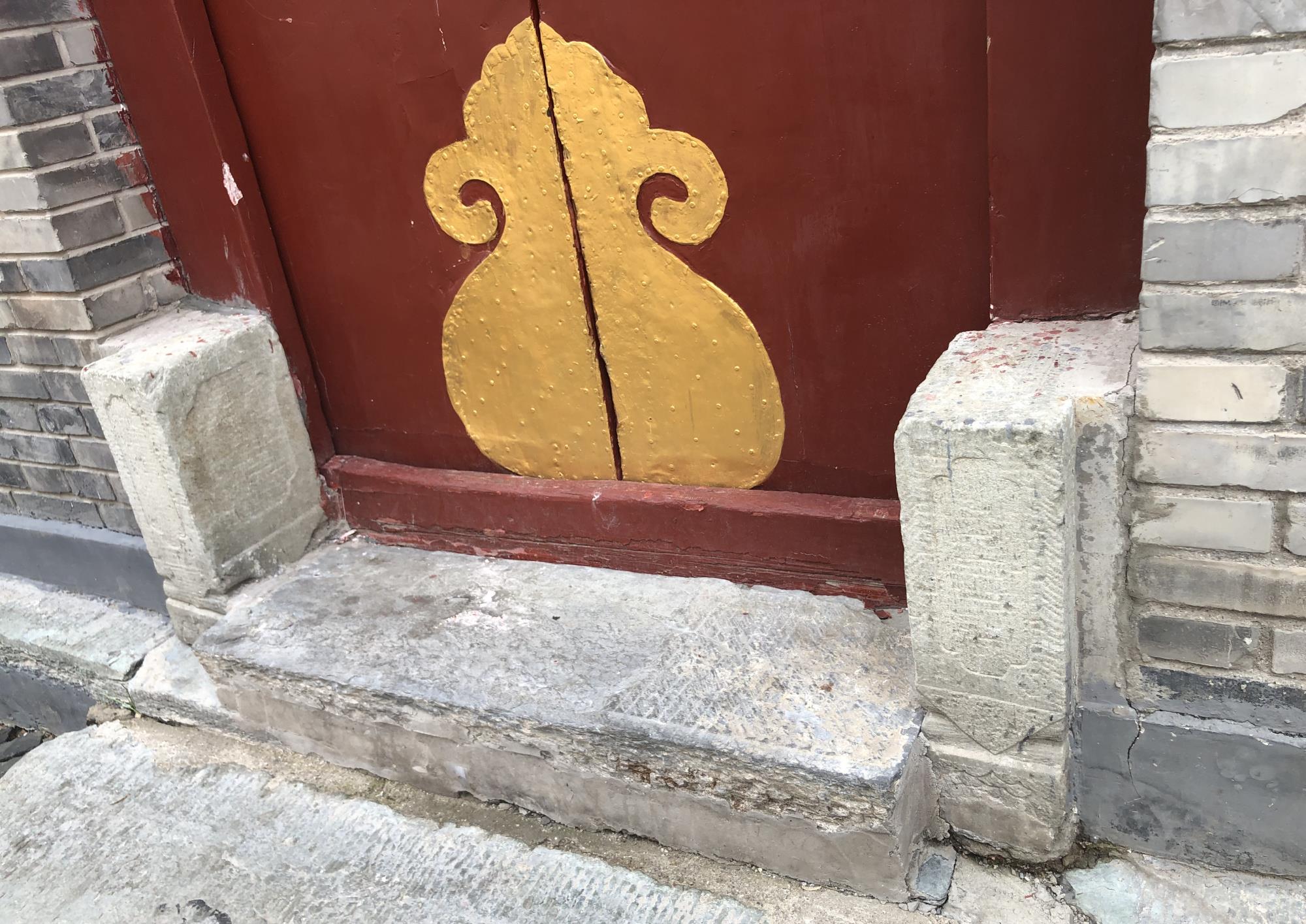 清代仪门位于中山南二路729号，是中国江南传统门楼式建筑……|祠堂|仪门|门楼_新浪新闻