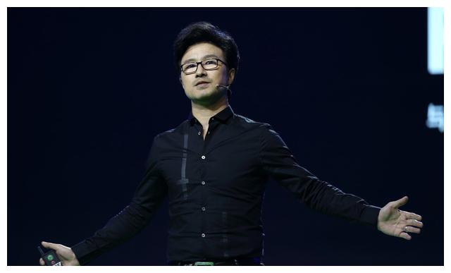 旭日阳刚抖音出新歌，粉丝鼎力支持，汪峰：唱我的歌就是侵犯版权