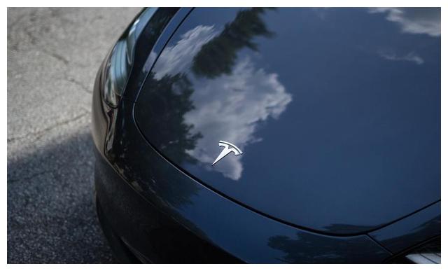 特斯拉自产电池，靠谱不？会威胁到谁？