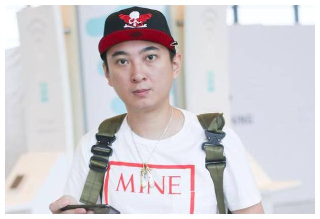 2.5娱乐圈早事件:《变化中的中国·生活因你而火热》