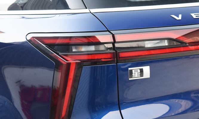 启辰终于开窍了！新车尺寸超H6，档次不输奇瑞星途，能火吗