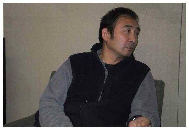 吴玉华全家素颜生活照已成亿万富婆前夫汪俊至今单身