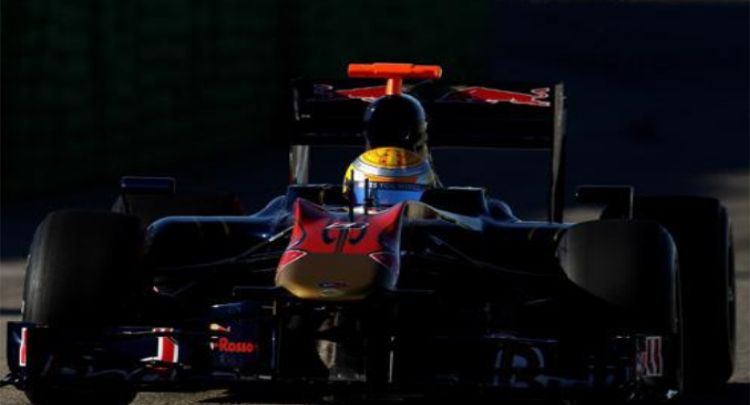 红牛二队：车场靓仔，F1赛车气场十足，真气派