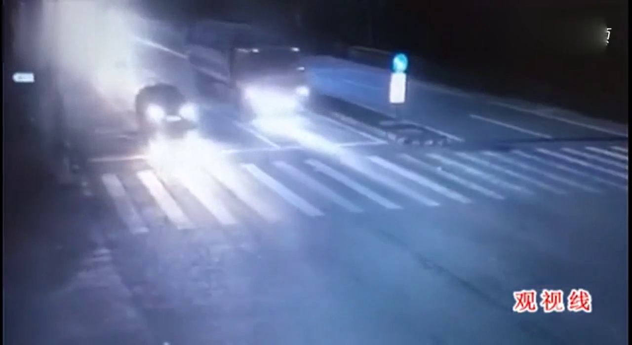 车祸中四车唯有出租车守规距 结果出租司机被大货车压死