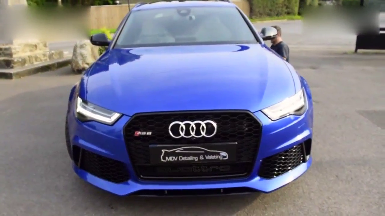 实拍蓝色奥迪RS6，最速旅行车 谁与争锋