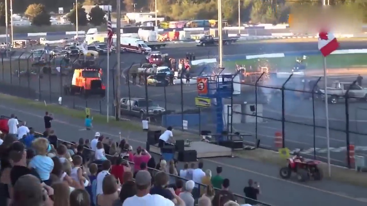 玩的不是一般嗨！盘点卡车飞车跳跃失误合辑