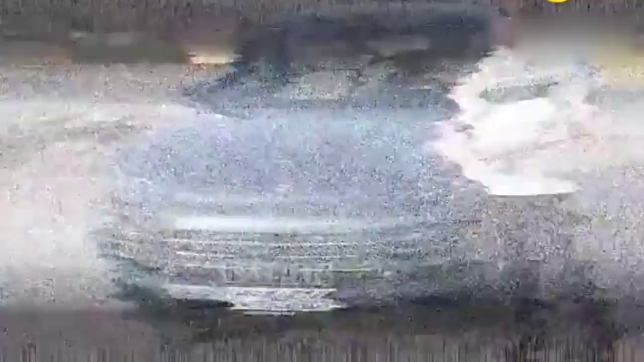 迪拜卡宴不能跑山路越野？SUV和跑车的双重体验！