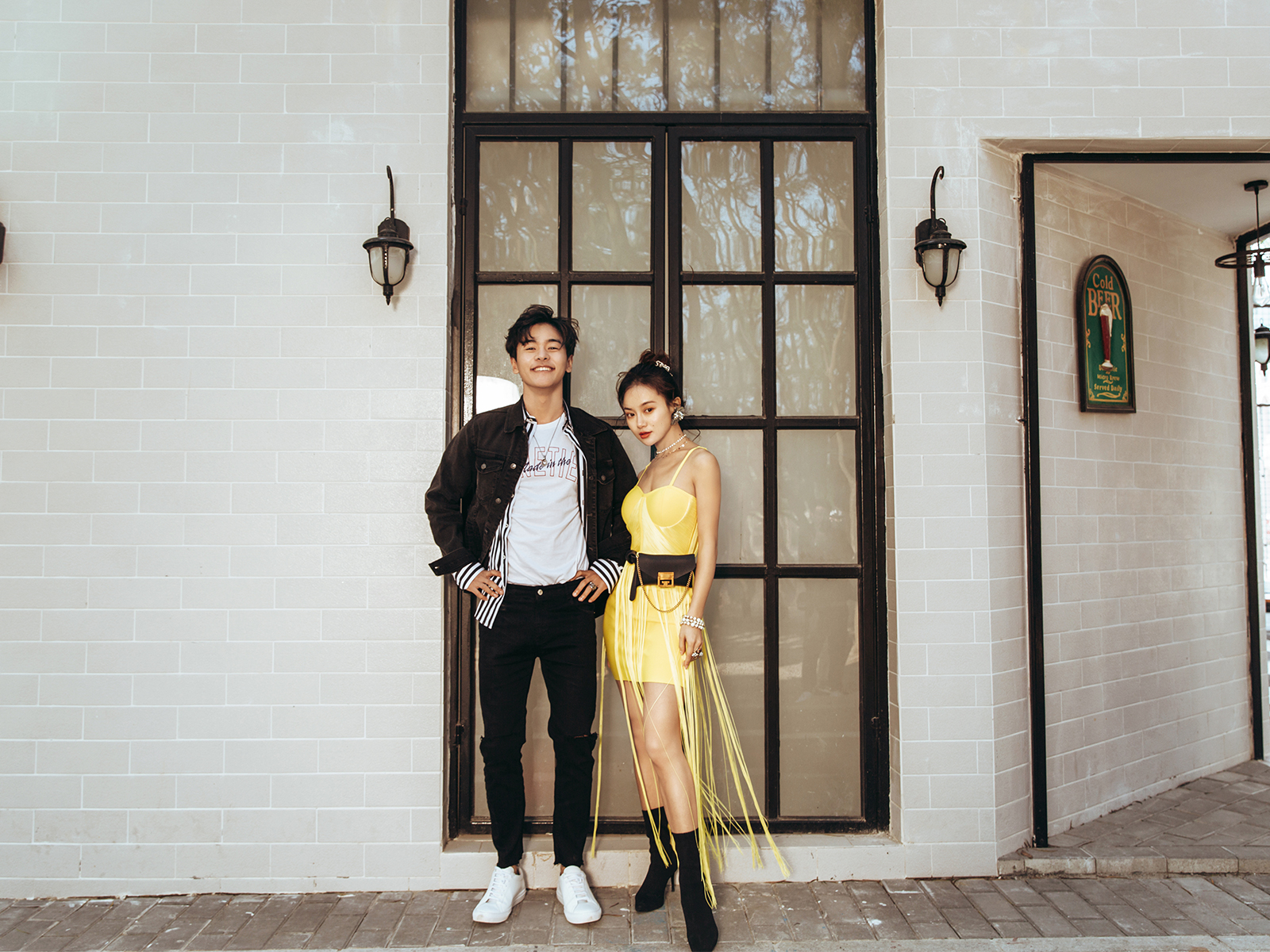 拍婚纱照图片_旅拍婚纱照