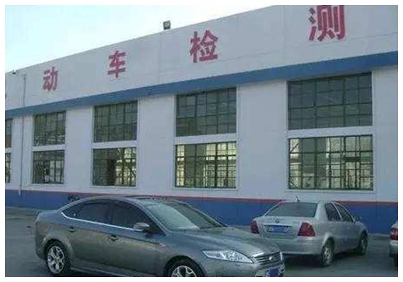 宝马车去年检,一脚油门发动机直接坏死!检验场:是你车不行!