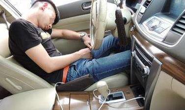 喝酒后在车里睡觉属于"酒驾"吗?交警:没有这些行为,就