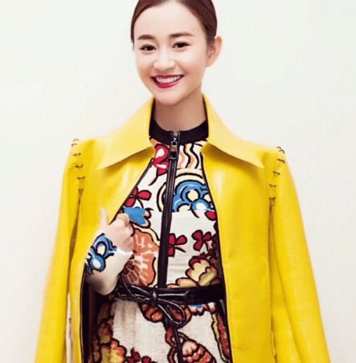 吴秀波案近况延长一月案情重大复杂,知名作家