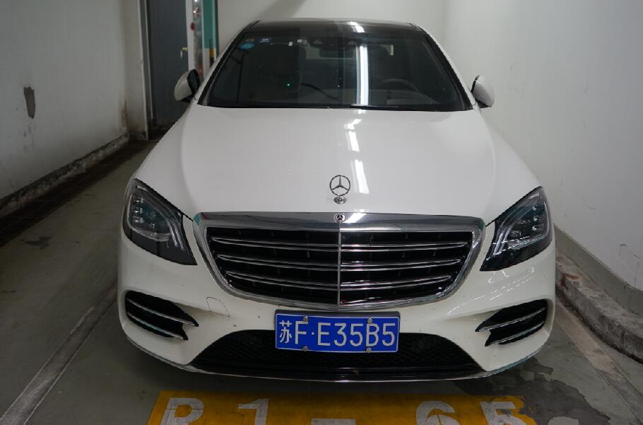 南通通州区实拍奔驰S450L，白色款更显奢华！