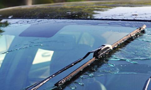 雨刮器有异响？还刮不干净，教你一妙招，分分钟光洁如新无异响