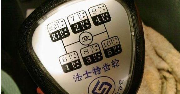 为何大型货运卡车动不动就要十几个档位?原因其实很现实