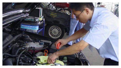 汽车跑5年，这五大件必须换，不然发动机6万公里都跑不到