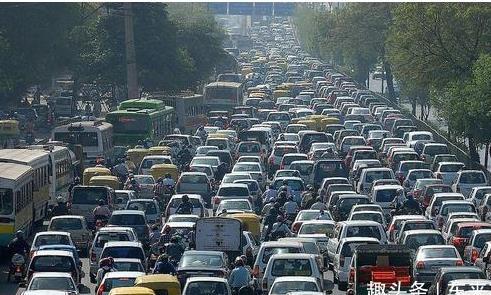 全面小康将至，为何大家不愿意买车？车主：不是为了生活谁愿意买