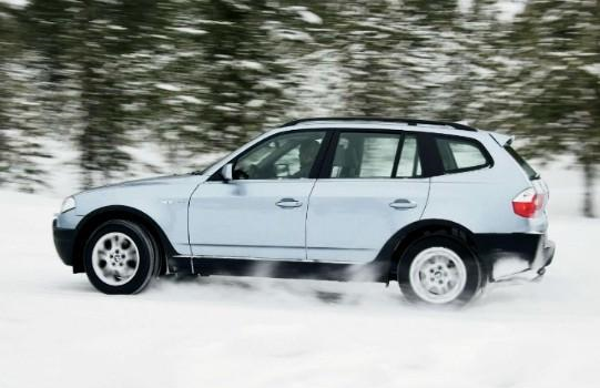 冬季来临天气变冷，有车一族不得不知道的几个小知识！