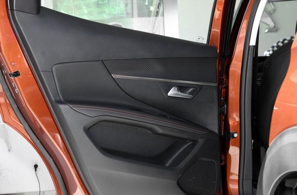 标致4008尊崇焕新，更贴合用户需求，诚意满满的首选座驾！