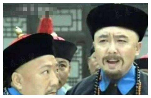 前央视主持人,拜师石富宽加盟德云社,今50岁与小10岁娇妻恩爱19年