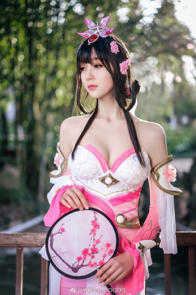 王者荣耀:甄姬cos 好美,春天真的要来了!