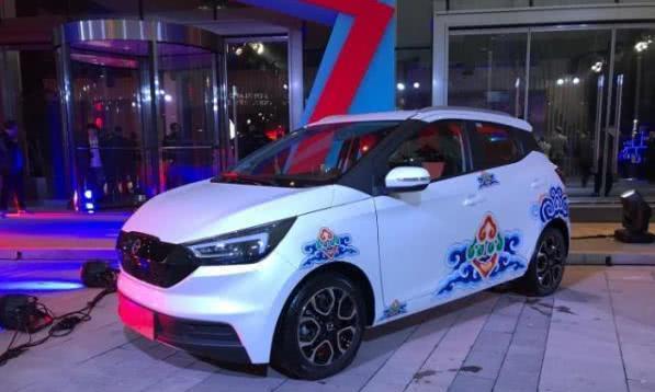 新能源易至EV3上市，6.68万元起售，充电快续航强