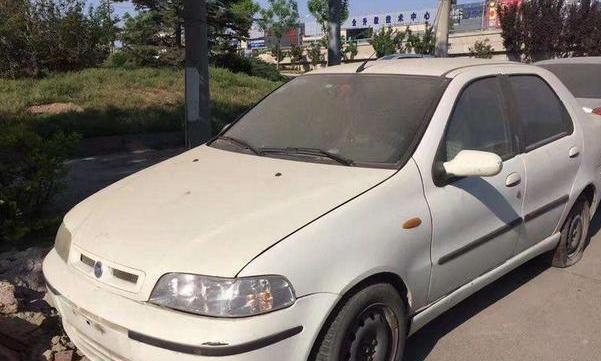 汽车两个星期不开会亏电吗？