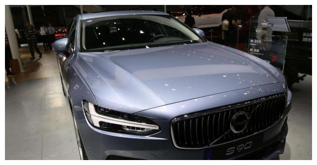 30万左右最撑“面子”的3辆车!奥迪落选,最后一辆看似百万豪车