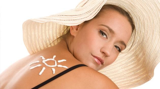 奔三的女人不要舍不得用护肤品,坚持用这3样,比同龄人年轻几岁