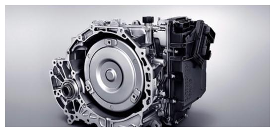 挡位是不是越多越好,来看看君威9AT和凯美瑞8AT对比就知道了