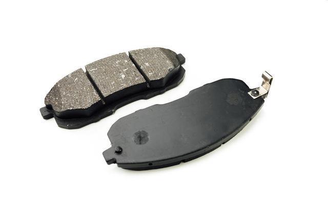 刹车片到底什么时候更换？不要再被4s店坑了