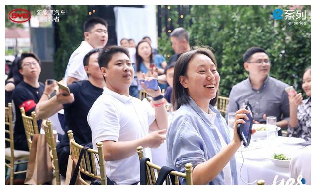城市环想季 比亚迪e系列来电先享官 漫游京津冀