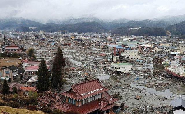 海啸威力这么大，是怎么形成的？2004年一次海啸造成22.6万人死亡