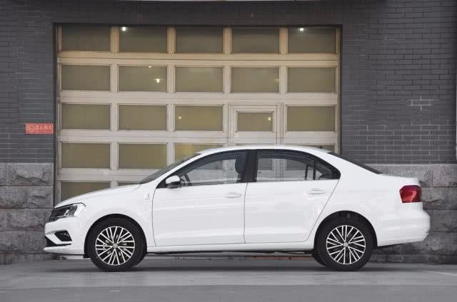 19款捷达重磅来袭,油耗5.7L,狂降4.72万,白菜价